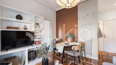 Foto 2 de Apartamento de alquiler en Calle de Víctor Andrés Belaunde, Hispanoamérica - Bernabéu,  Madrid Capital