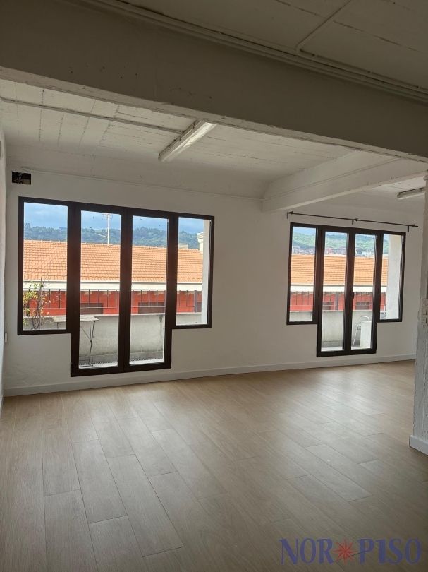 Vista exterior de Oficina de lloguer en Bilbao 
