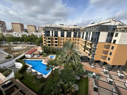 Vista exterior de Pis en venda en  Sevilla Capital