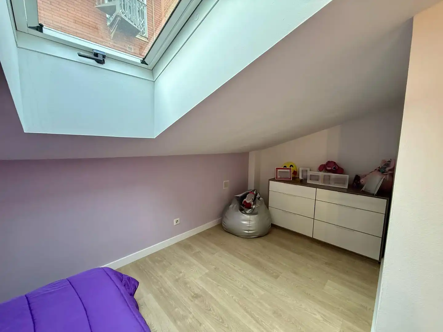 Habitación de Dúplex en venta en Cornellà de Llobregat con Balcón