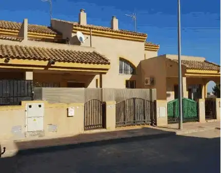 Vista exterior de Casa adosada en venda en Torre-Pacheco