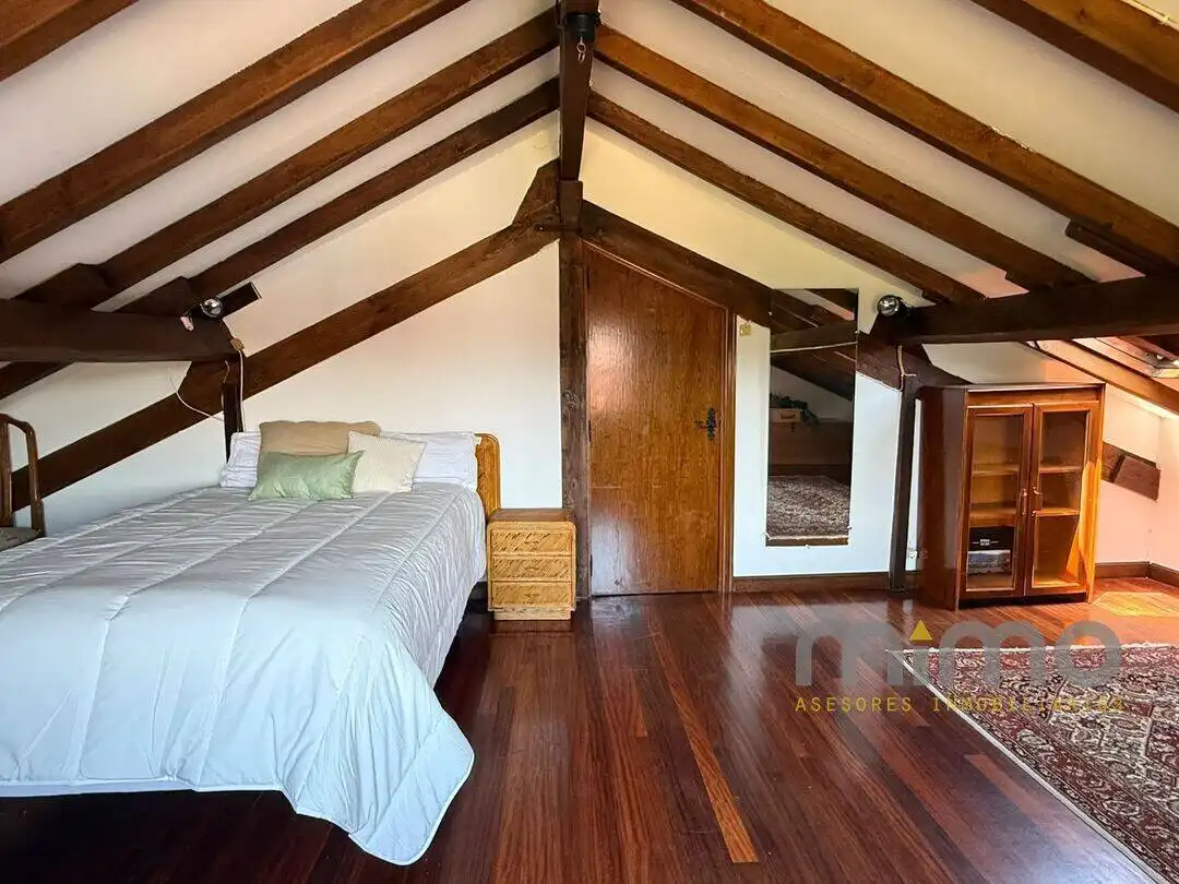 Habitación de Dúplex en venta en Errenteria con Calefacción, Trastero y Balcón