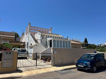 Xalet en venda a San Miguel de Salinas