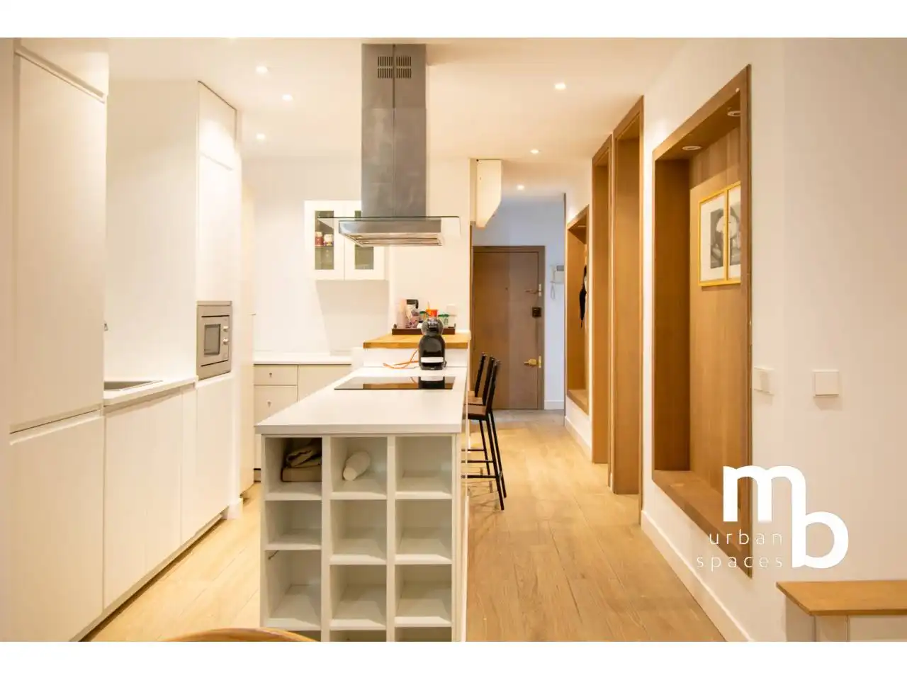 Cocina de Apartamento de alquiler en Madrid con Aire acondicionado, Calefacción y Amueblado