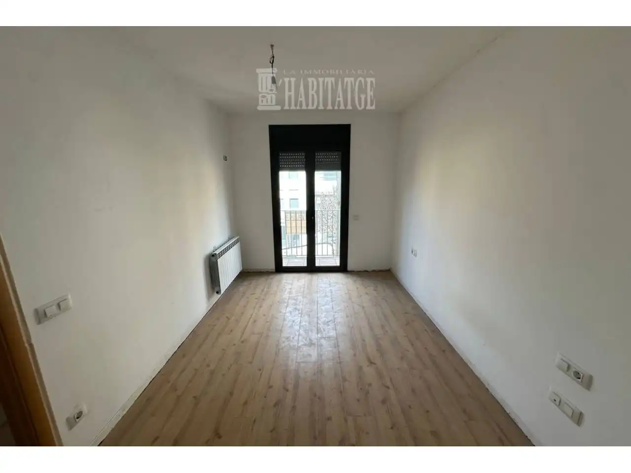 Dúplex en venta en Torelló con Parquet, Terraza y Balcón