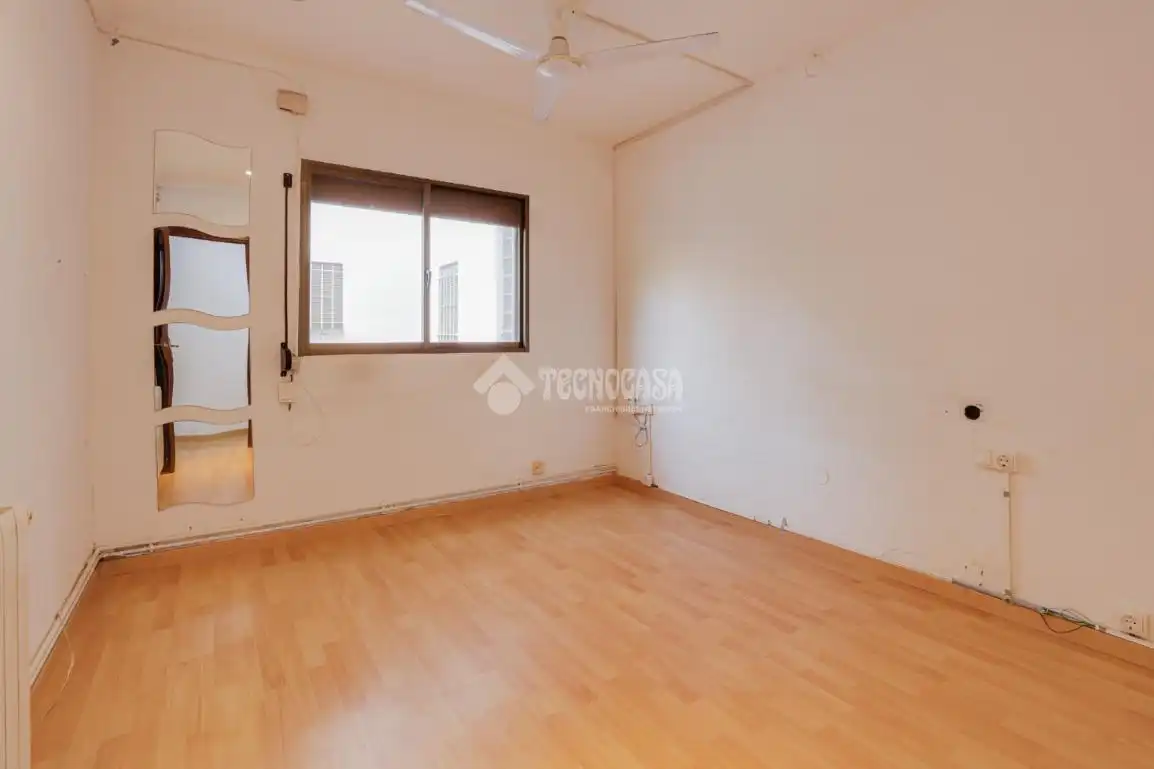 Habitación de Piso en venta en L'Hospitalet de Llobregat
