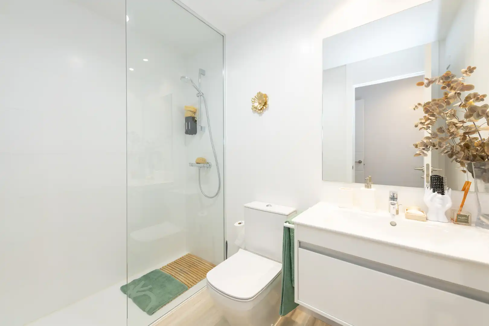 Baño de Dúplex en venta en Majadahonda con Aire acondicionado, Calefacción y Jardín privado