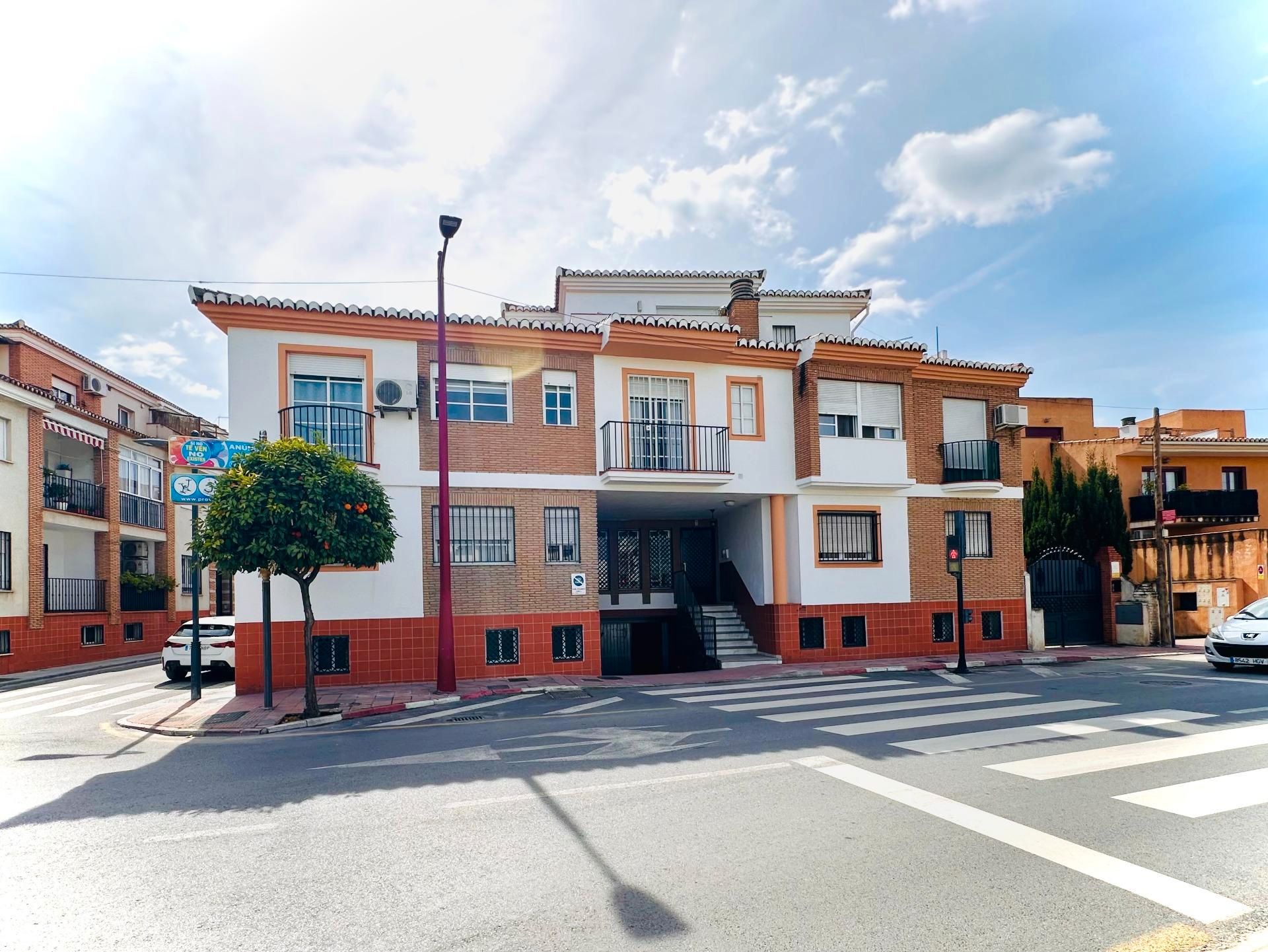 Exterior view of Flat for sale in Churriana de la Vega  with Air Conditioner, Heating and Terrace