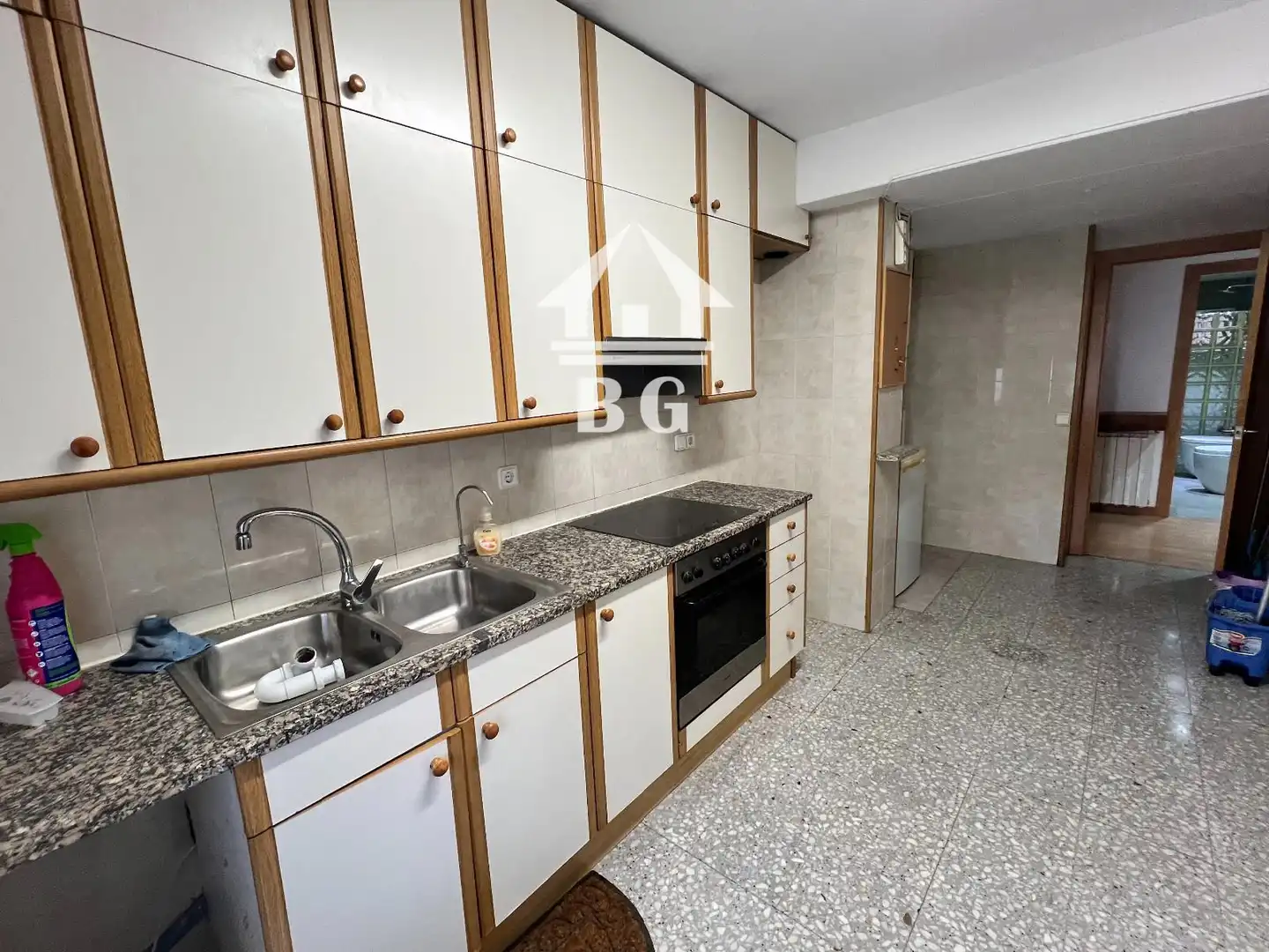Küche von Wohnung zum Verkauf in Ripoll mit Heizung, Terrasse und Abstellraum