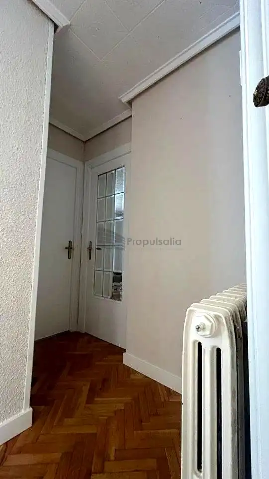 Piso de alquiler en De Sevilla, Ruiseñores