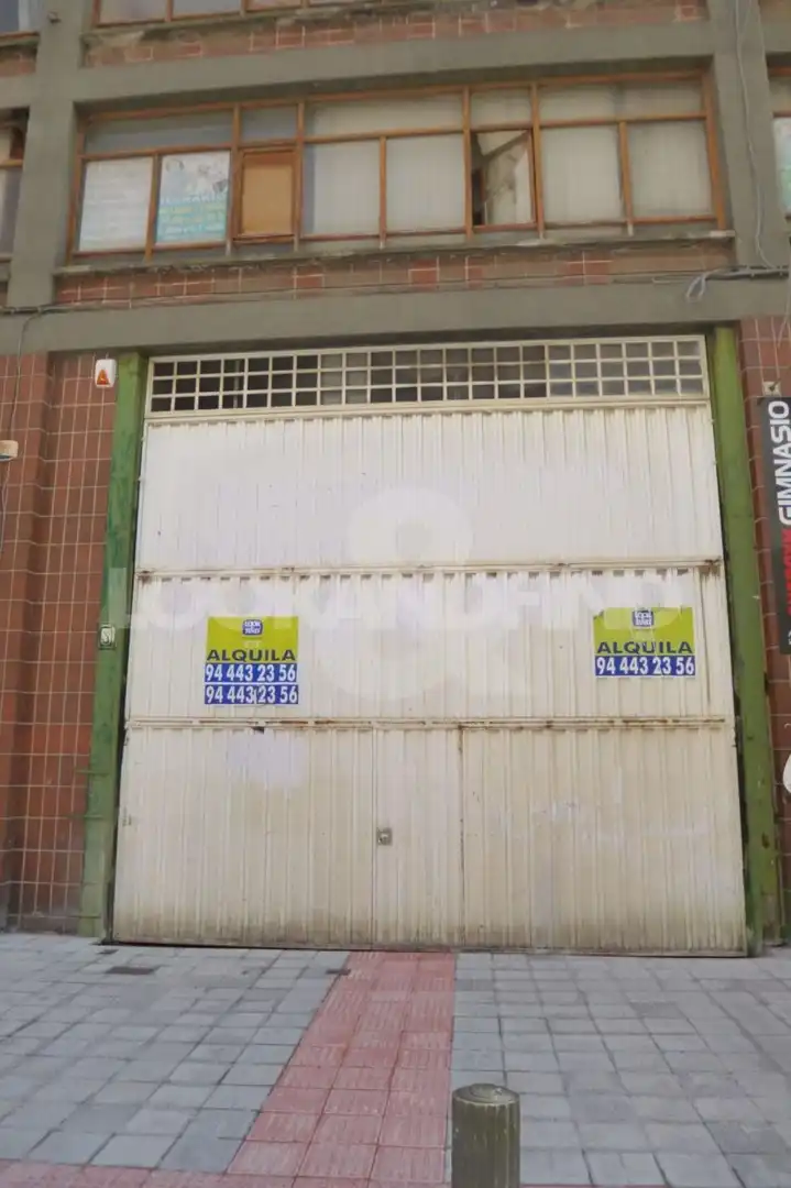 Exterior view of Commercial properties for rent in Bilbao 