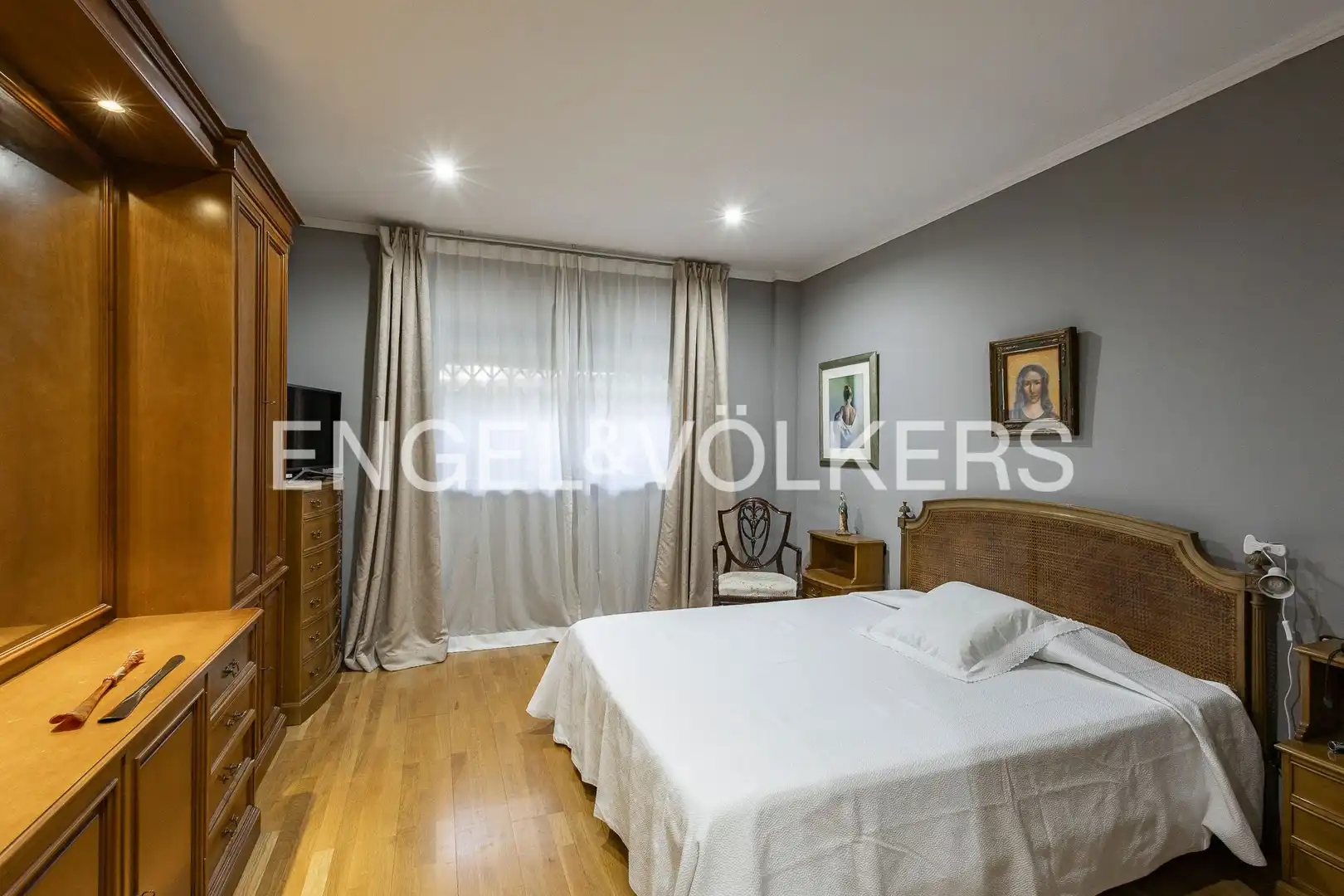 Habitación de Apartamento en venta en Sant Feliu de Llobregat con Aire acondicionado, Calefacción y Jardín privado