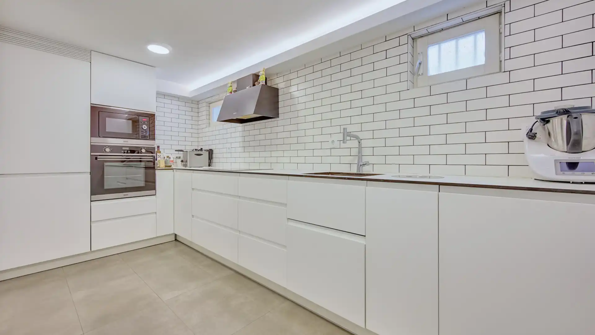 Cocina de Casa o chalet en venta en Orkoien con Aire acondicionado, Jardín privado y Terraza