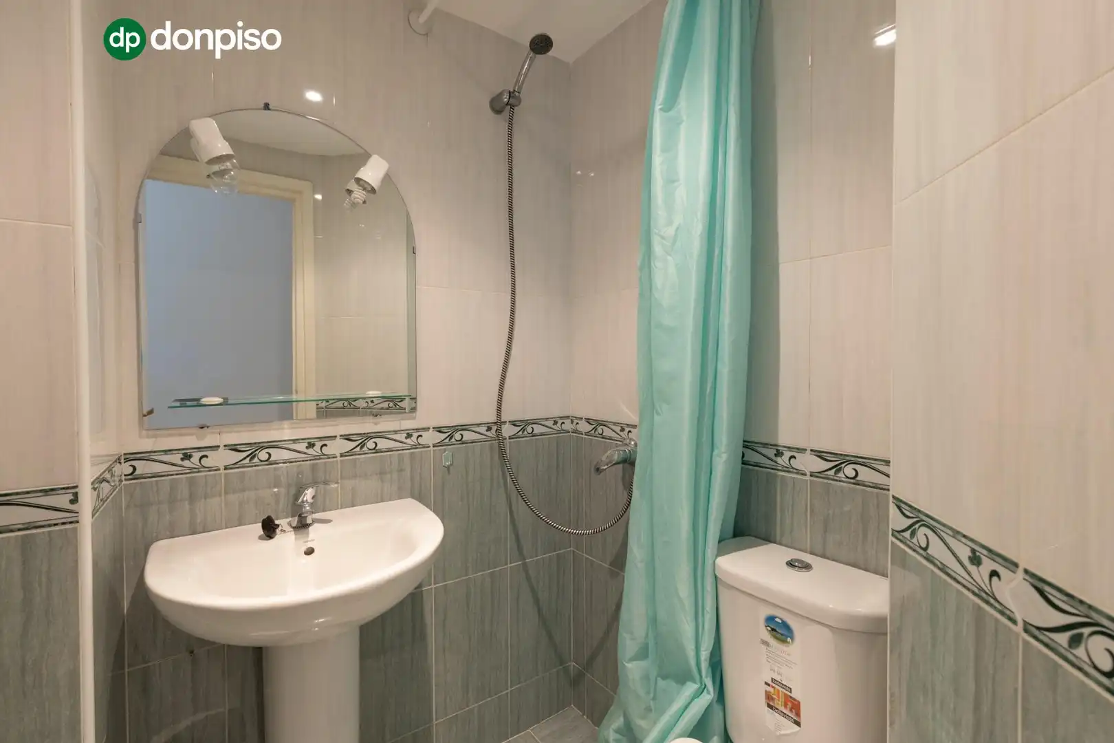 Baño de Piso en venta en Granada con Terraza