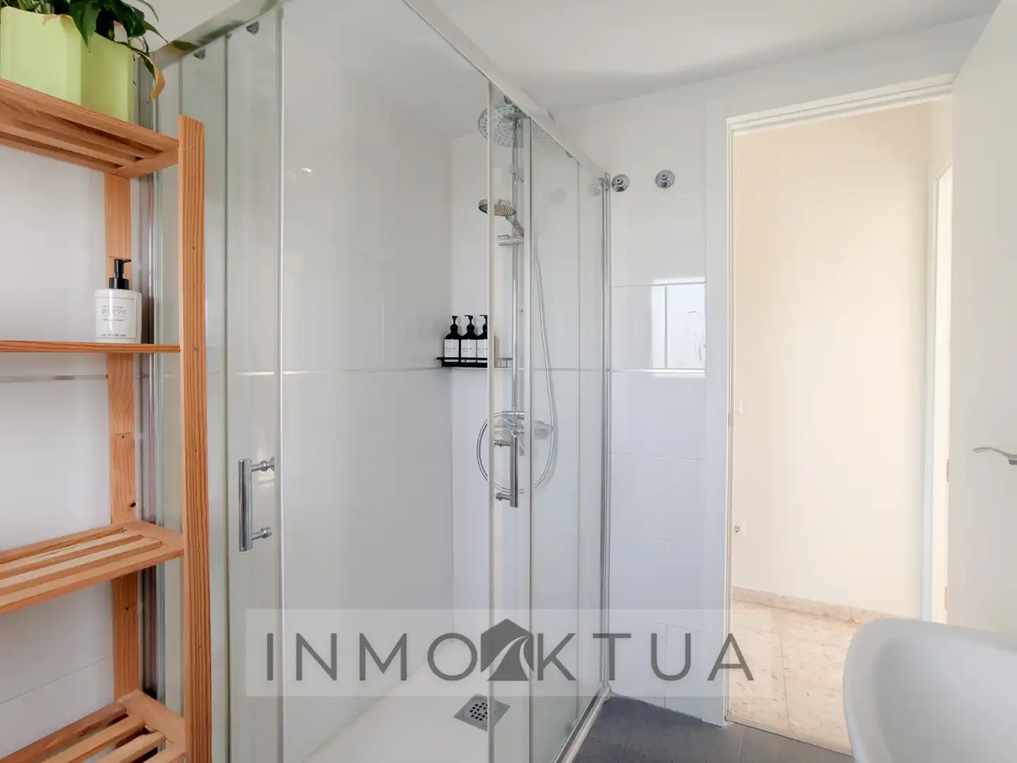 Ático de alquiler en Puertas del sur - Guadabajaque