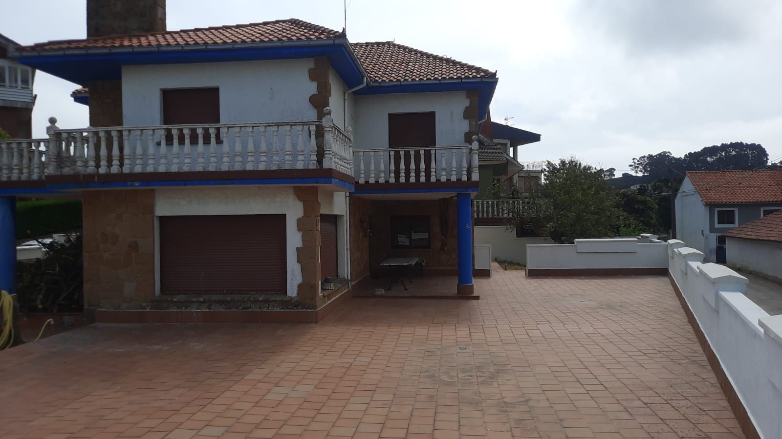 Vista exterior de Casa o xalet en venda en Gozón amb Calefacció, Parquet i Terrassa