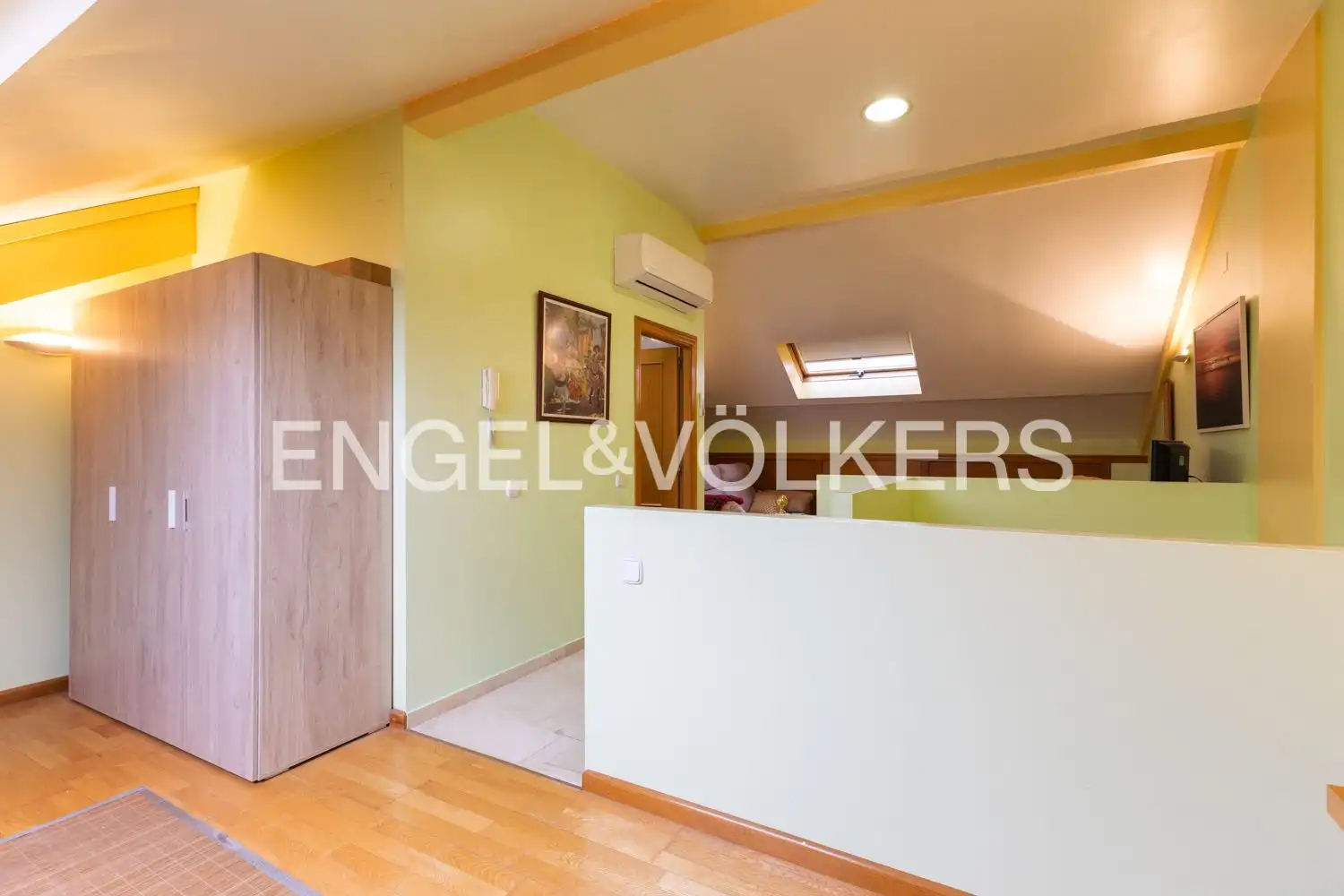 Balcony of Houses for rent in Valencia  with Air Conditioner, Heating and Terrace