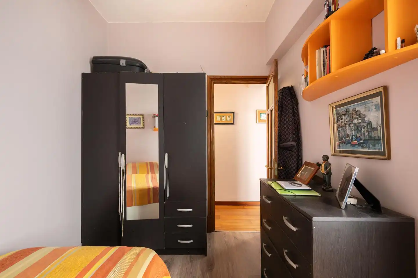 Habitación de Piso en venta en A Coruña Capital  con Calefacción
