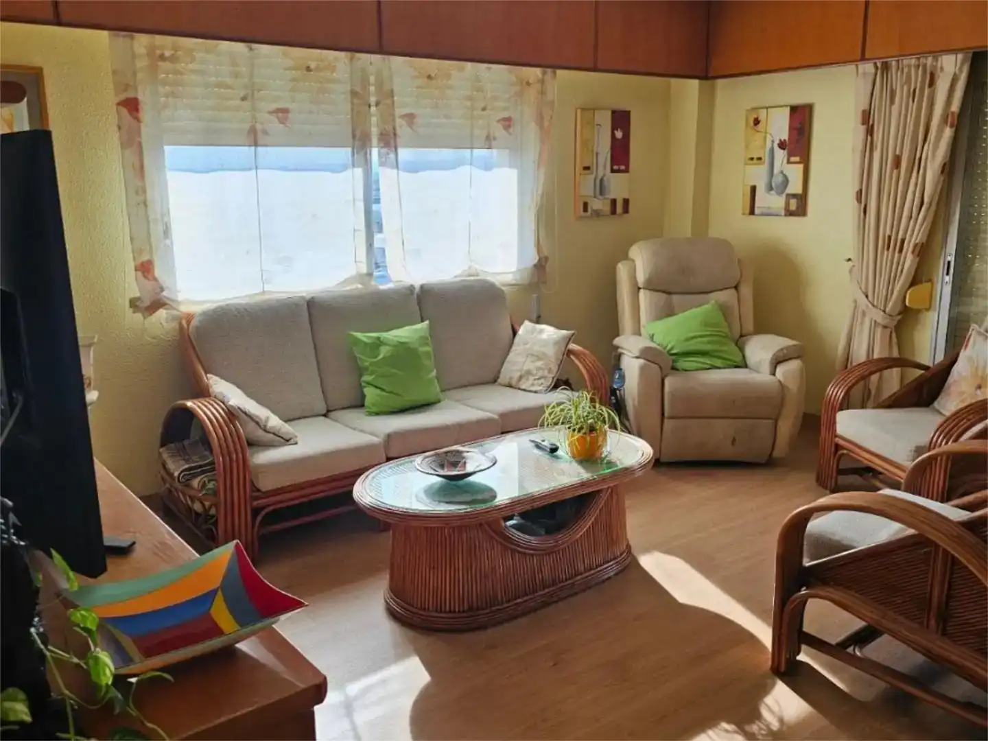 Wohnzimmer von Wohnung zum Verkauf in  Valencia Capital mit Klimaanlage und Balkon