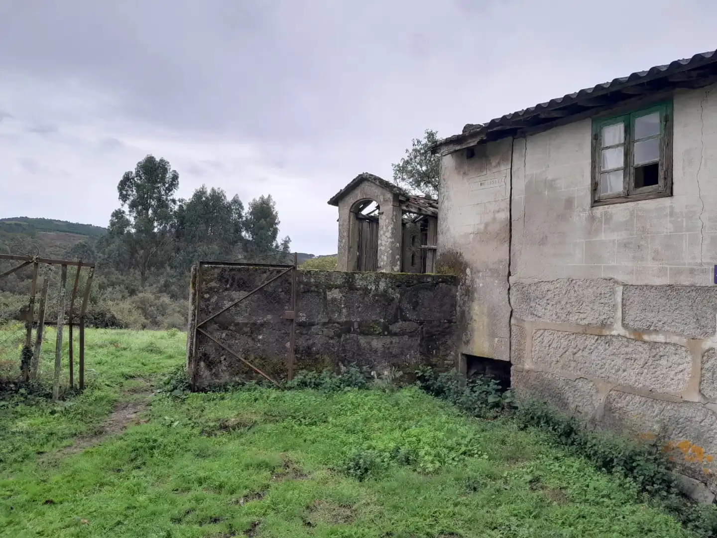 Vista exterior de Casa o chalet en venta en Covelo con Jardín privado