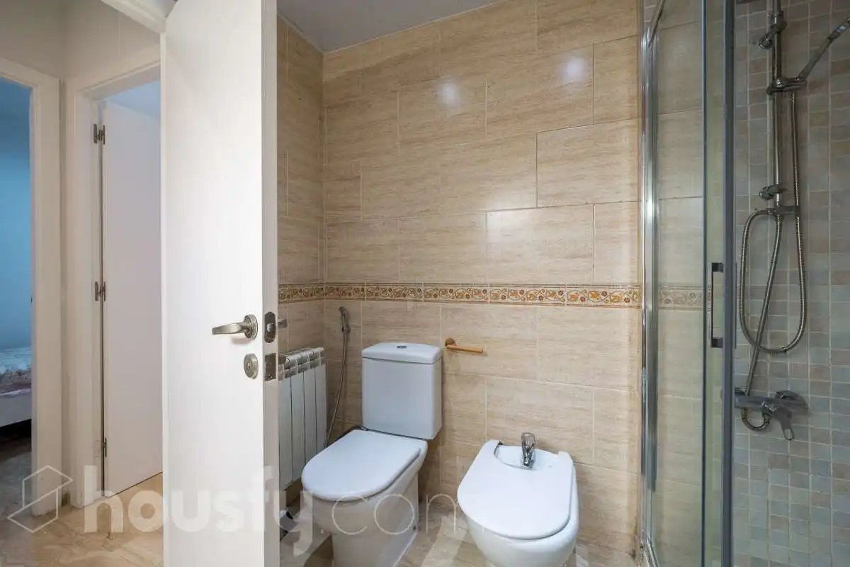 Baño de Dúplex en venta en Badalona con Terraza