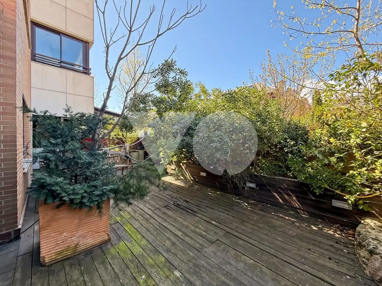 Terrasse von Erdgeschoss zum Verkauf in Majadahonda mit Klimaanlage, Heizung und Privatgarten