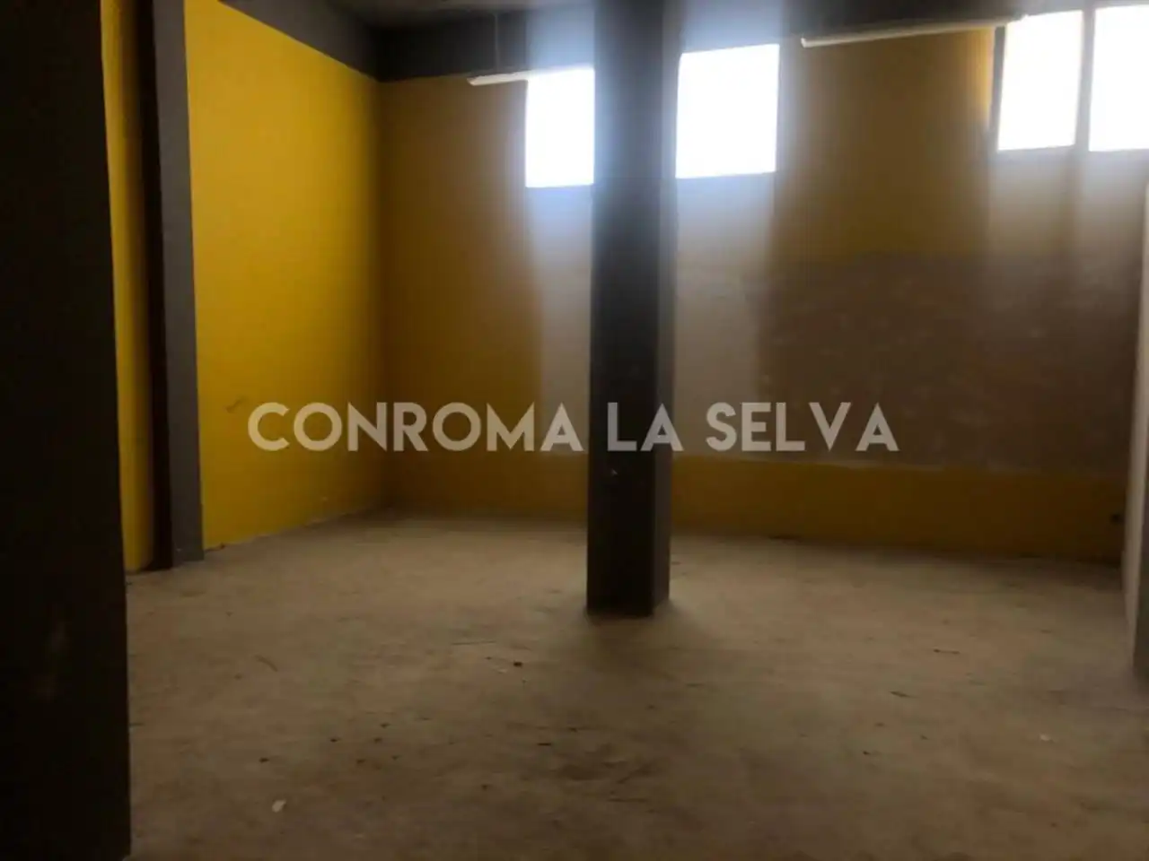 Local comercial en venda a Els Pavos