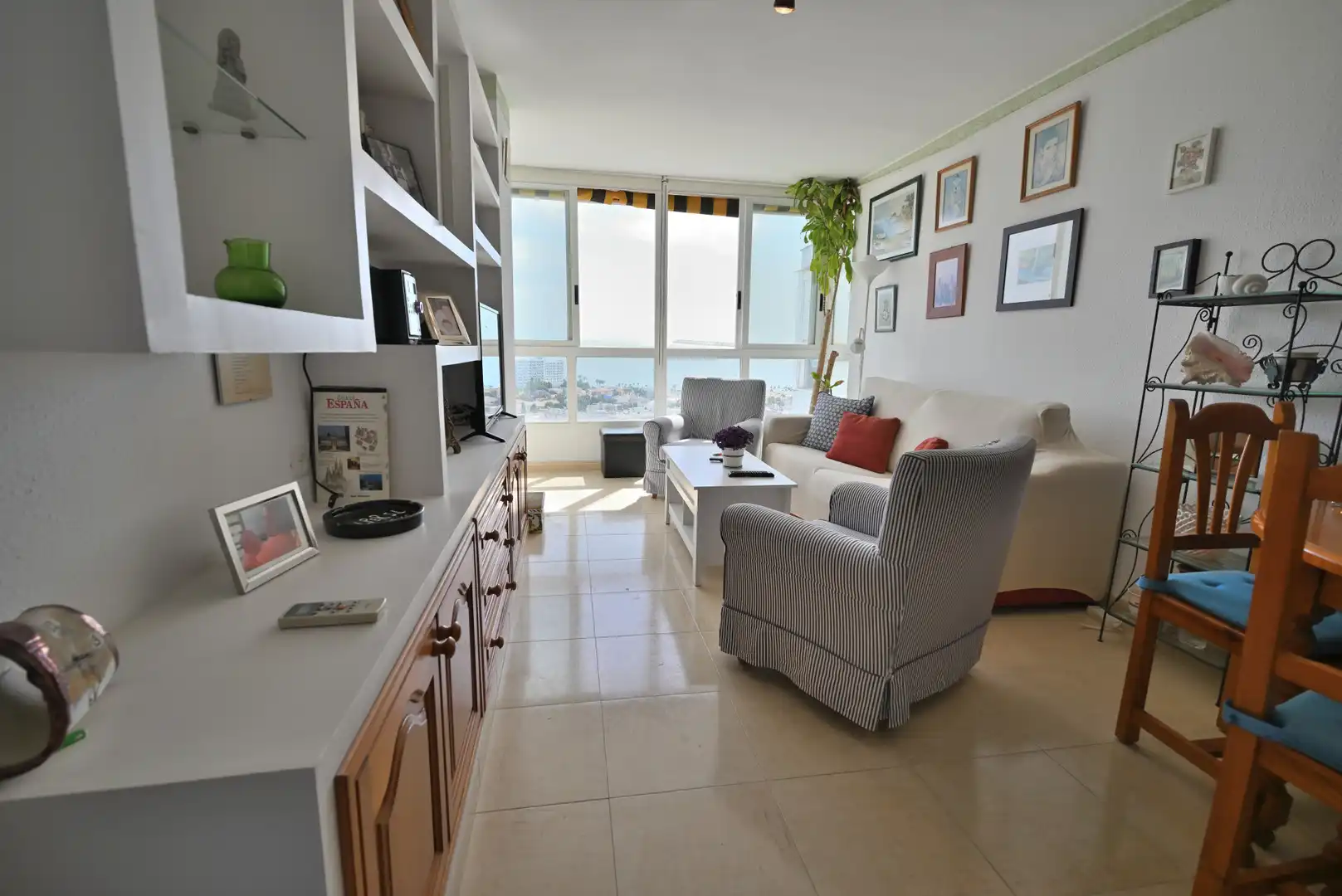 Living room of Apartments for sale in Benalmádena  with Air Conditioner, Terrace and Swimming Pool