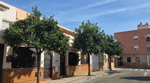 Photo 2 of Single-family semi-detached for sale in Calle Jesus Lopez Cobo, Centro - Doña Mercedes, Sevilla