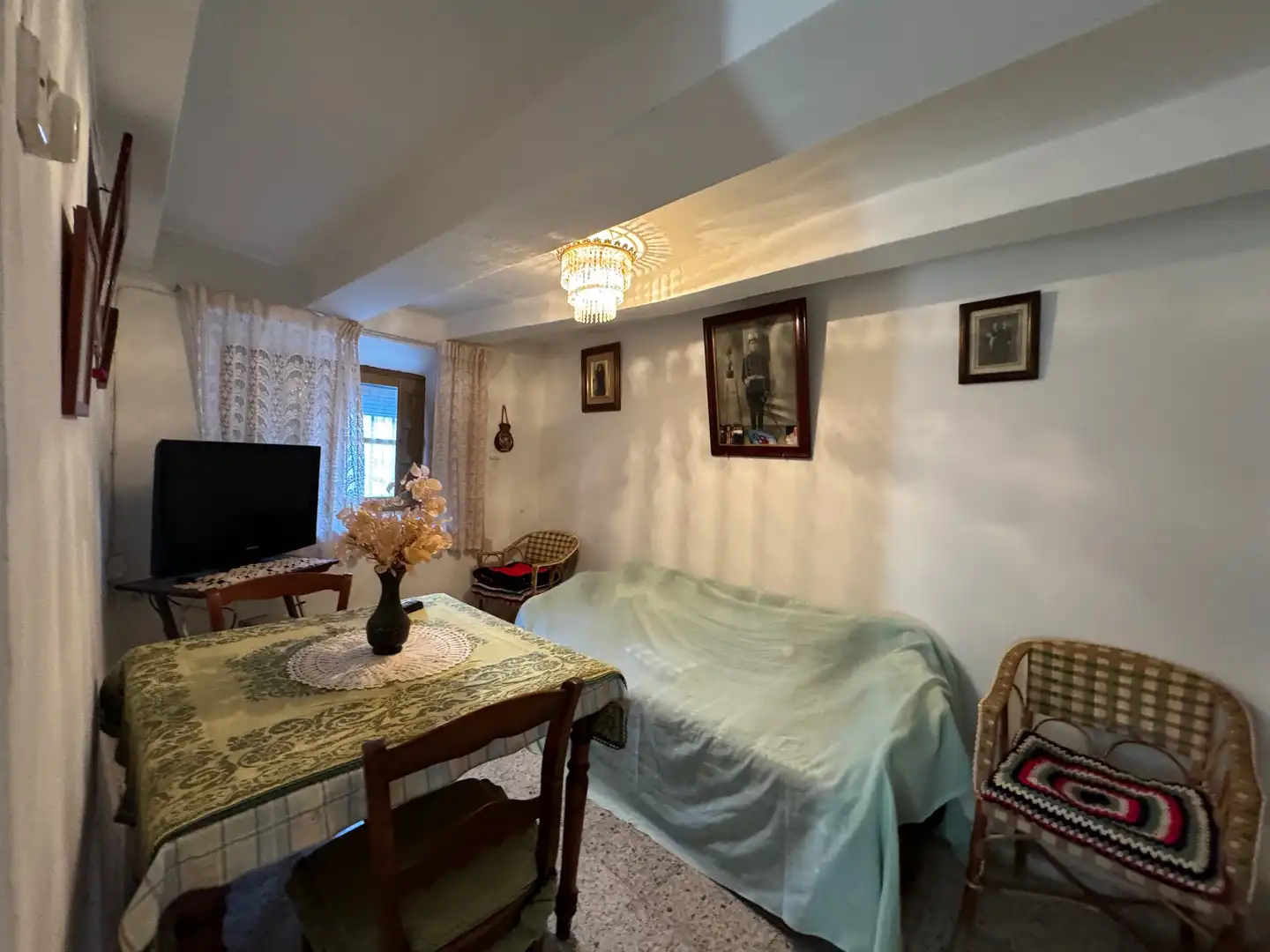 Sala d'estar de Casa o xalet en venda en Torre de Esgueva amb Jardí privat i Traster