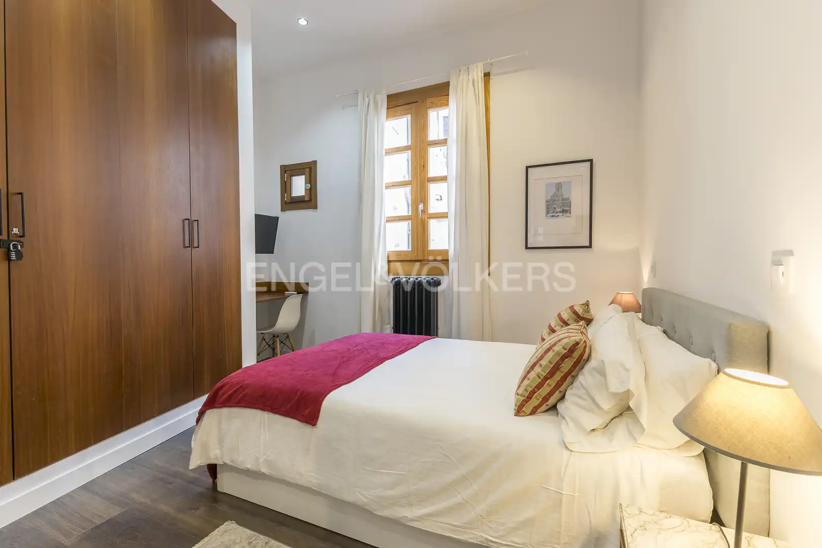 Bedroom of Flat for rent in Madrid  with Heating, Furnished and Balcony