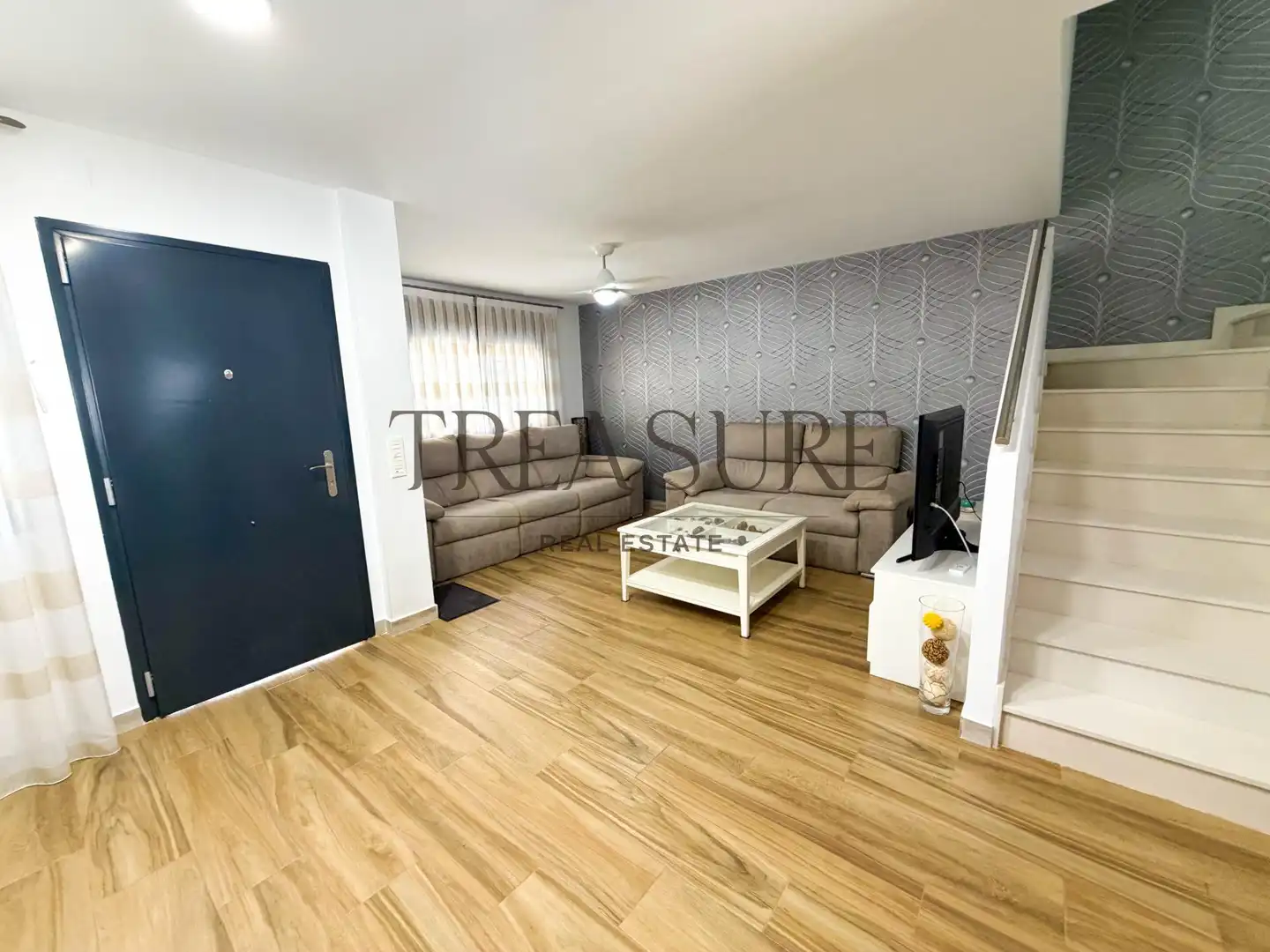 Sala de estar de Casa o chalet en venta en Pilar de la Horadada con Calefacción, Jardín privado y Terraza