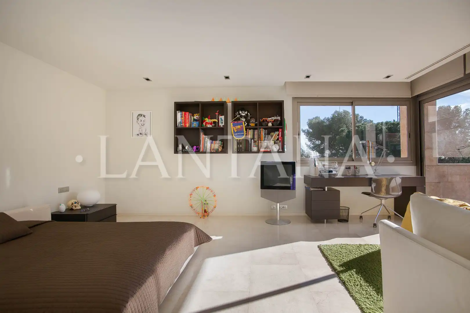 Habitación de Casa o chalet en venta en Barcelona con Aire acondicionado, Calefacción y Jardín privado