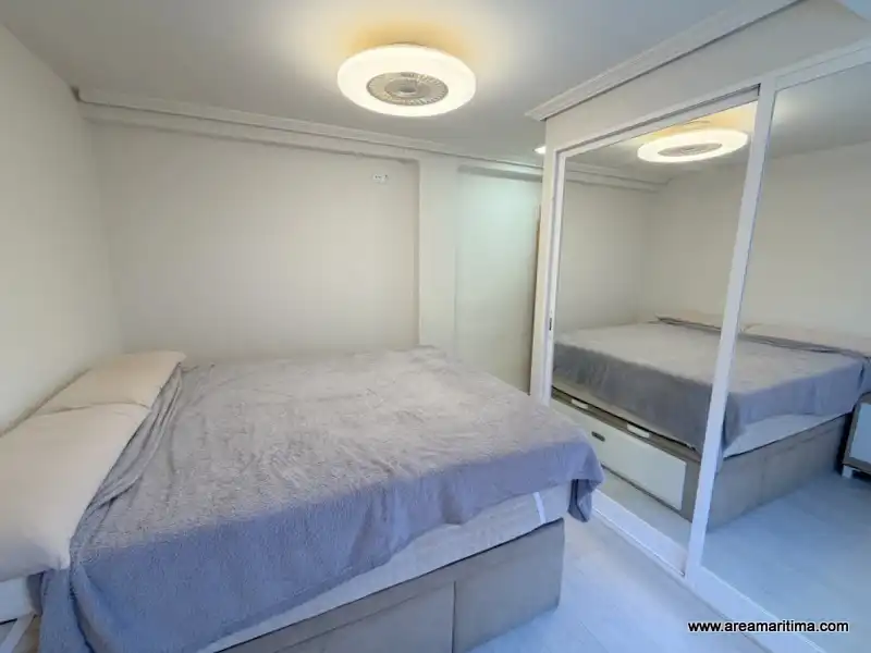 Bedroom of Flat for rent in Valencia  with Air Conditioner, Furnished and Oven