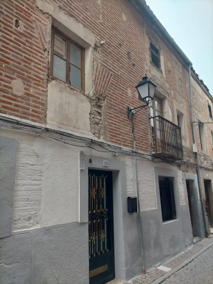 Exterior view of Houses for sale in Arévalo  with Furnished