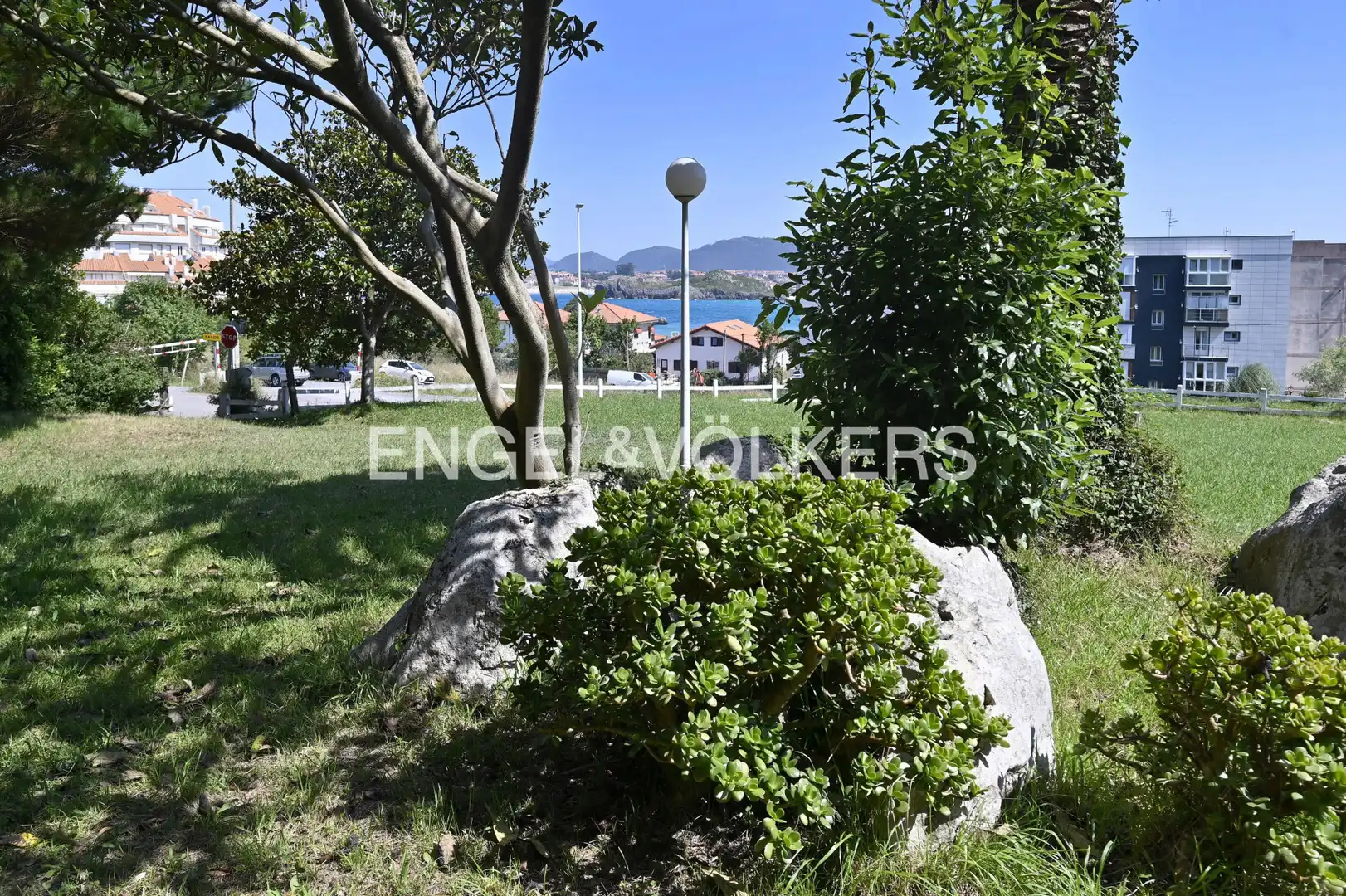 Casa o xalet en venda en Arnuero amb Calefacció i Jardí privat