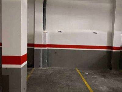 Garaje en Venta en Travessera de les Corts, 350 en Barri de les Corts