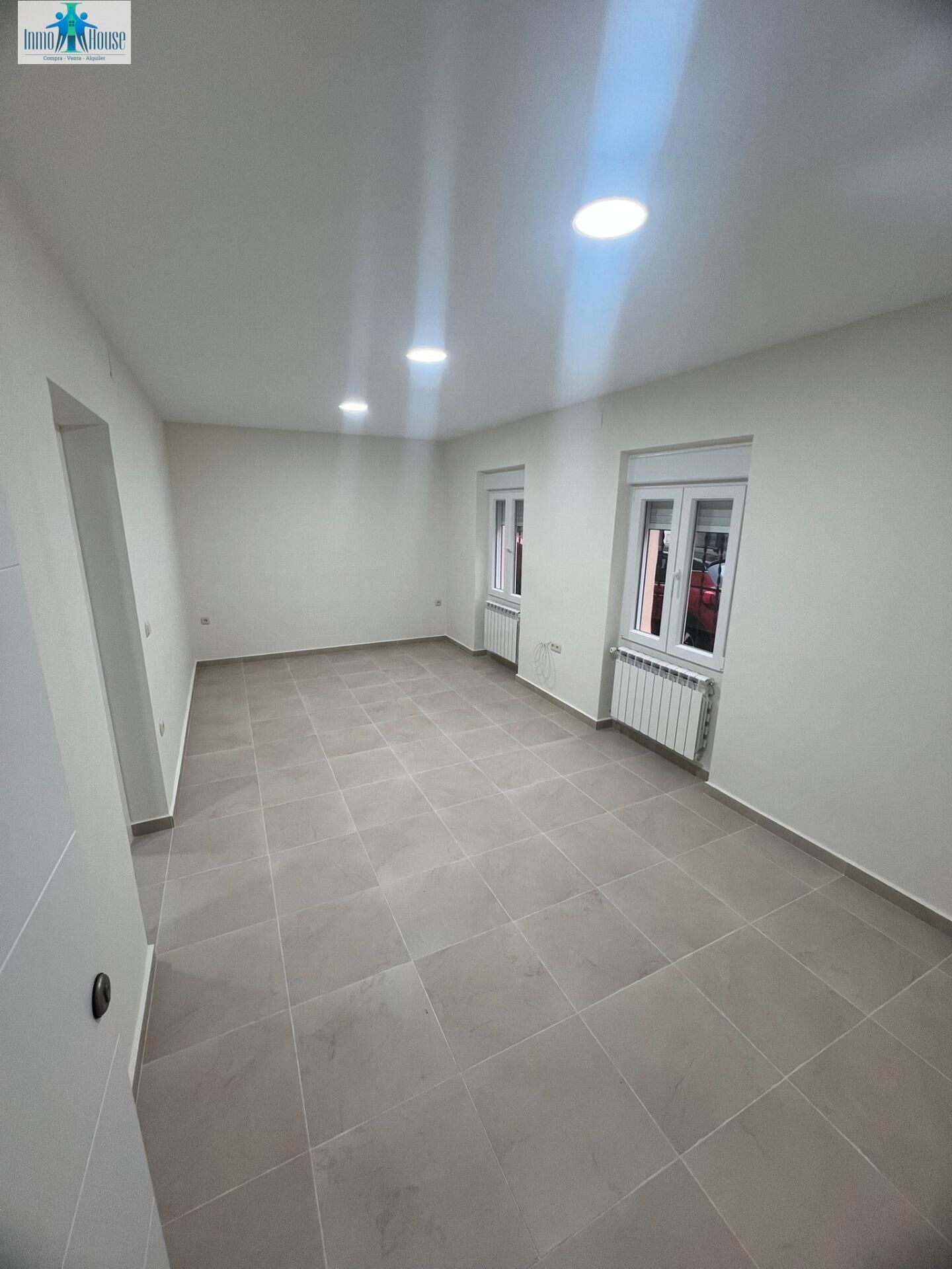 House or chalet for sale in  Albacete Capital  with Heating, Terrace and Storage room