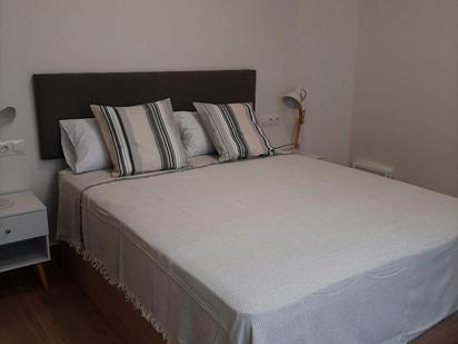 Bedroom of Flat to rent in  Sevilla Capital  with Air Conditioner