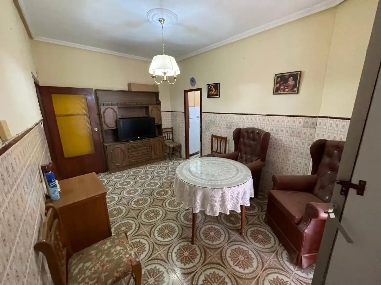 Sala de estar de Casa o chalet en venta en Arroyo de la Luz con Trastero y Amueblado