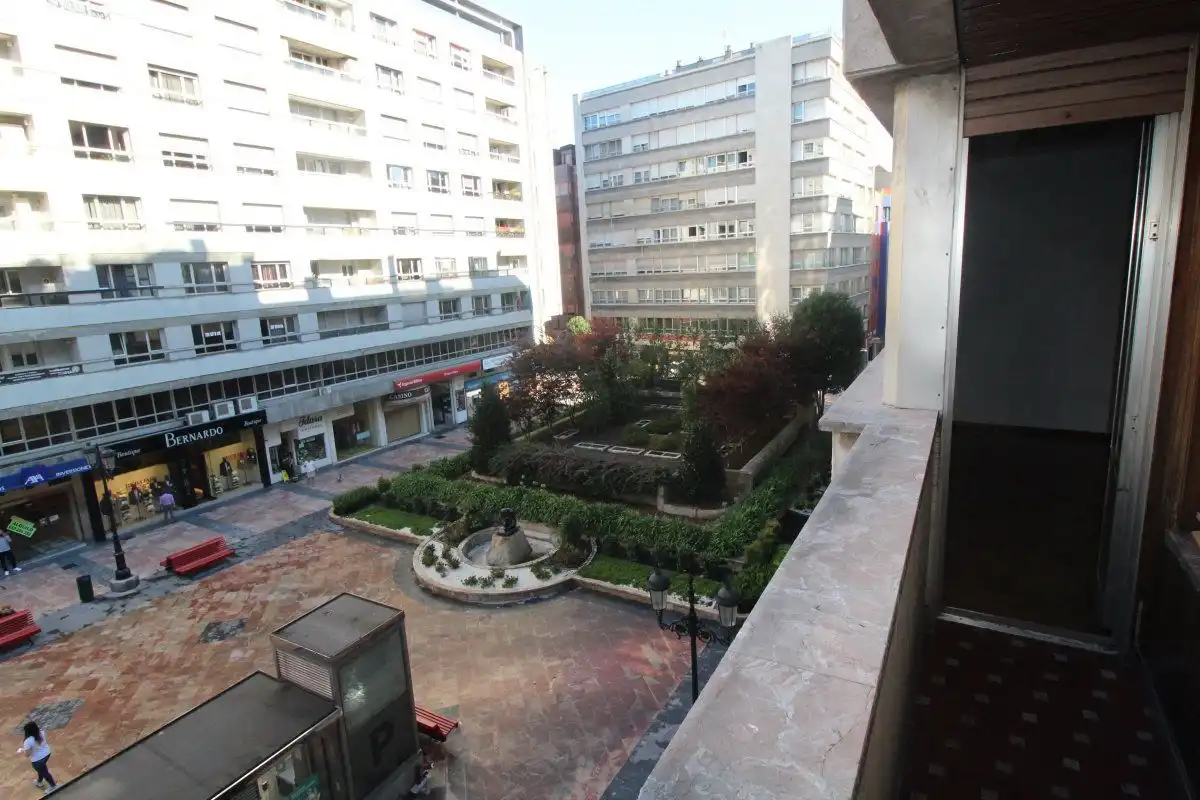 Oficina amb ascensor de lloguer a Centro - Casco Histórico, imagen 8