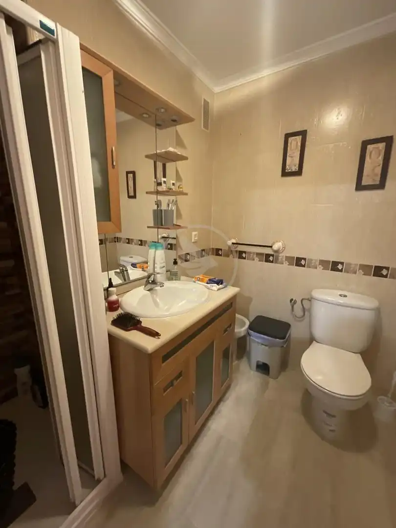 Baño de Piso en venta en Linares con Aire acondicionado y Amueblado
