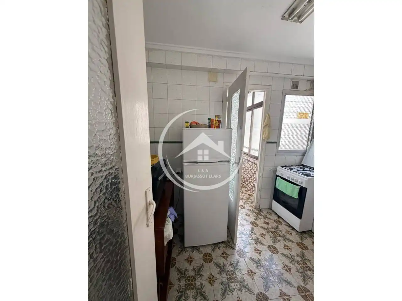 Cocina de Piso en venta en Burjassot con Balcón