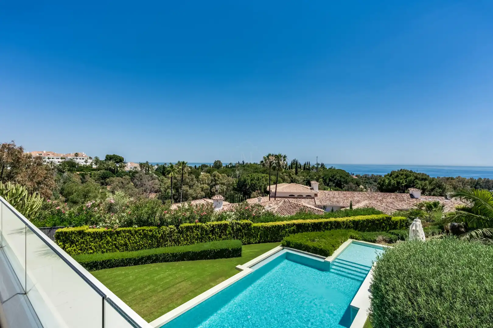 Garden of Houses for sale in Marbella  with Air Conditioner, Heating and Private garden
