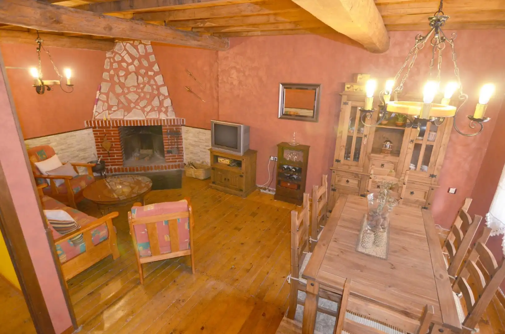 Sala de estar de Casa o chalet en venta en Villanueva del Conde con Calefacción, Trastero y Amueblado