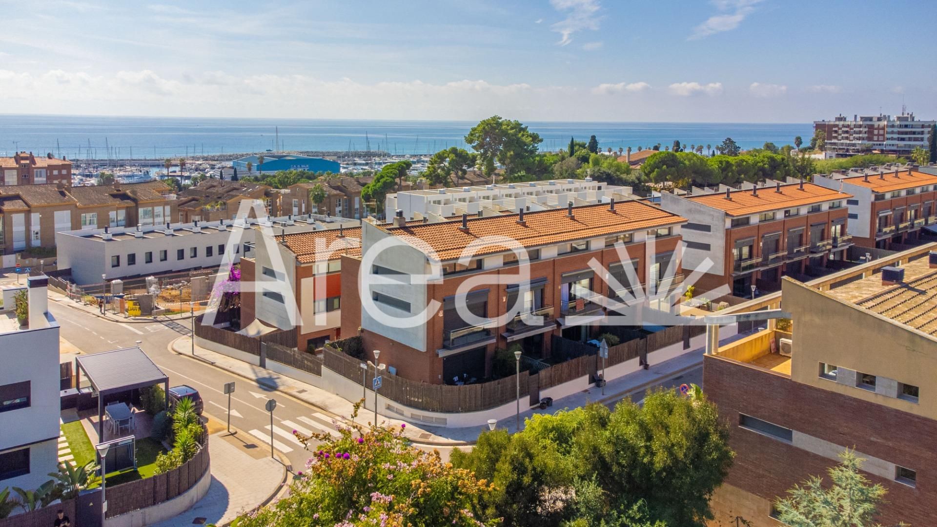 Vista exterior de Casa o xalet en venda en Sant Andreu de Llavaneres amb Aire condicionat, Calefacció i Jardí privat