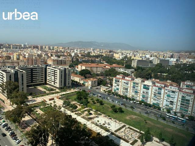 Piso en Alquiler en Avenida AVD MARTIRICOS en Martiricos - La Roca - La Rosaleda