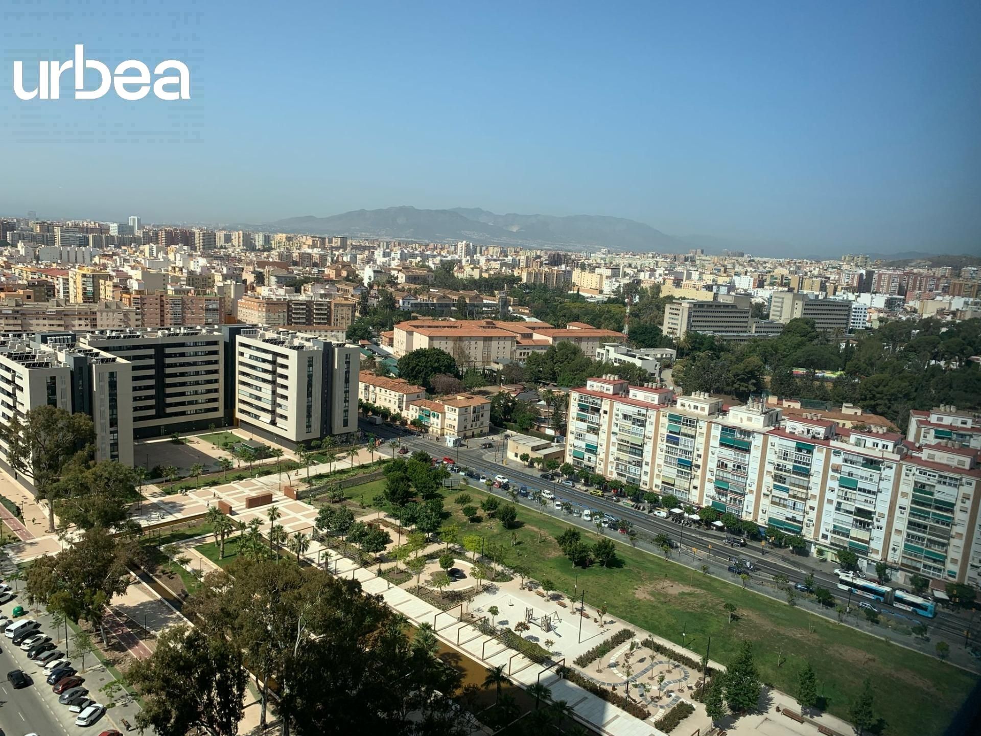 Exterior view of Flat to rent in Málaga Capital  with Air Conditioner, Heating and Community pool