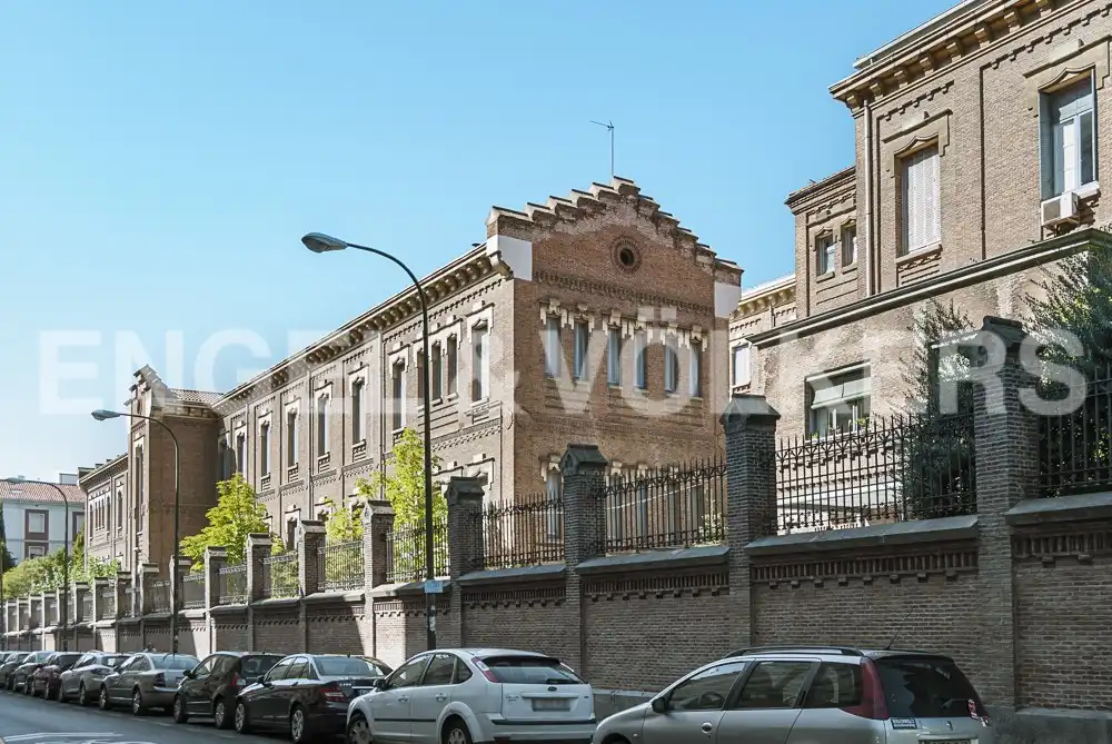 Vista exterior de Pis de lloguer en Madrid amb Aire condicionat, Calefacció i Moblat