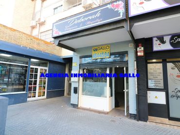 Locale commerciale in vendita a Cerro - Amate